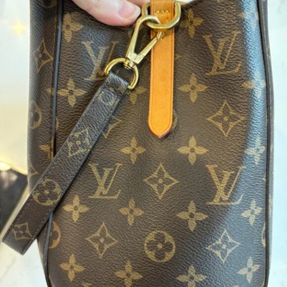 EUC AUTHENTIC Louis Vuitton Montaigne MM Monogram Handbag - Picture 6 of 14